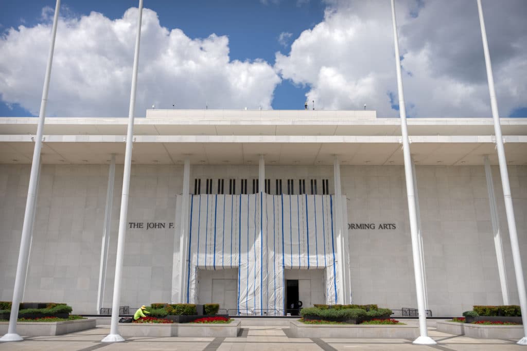 Kennedy Center board defies judge, revives Trump name plan