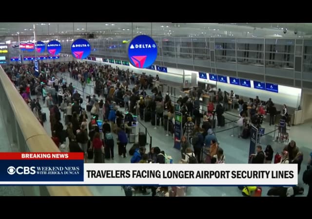 Delta Cuts Congress Airport Perks Until TSA Funding Restored