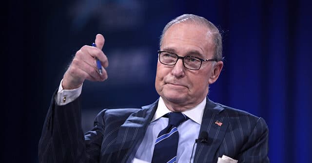 Iran War Drags On: GOP Split Between 'More Combat' and 'Starve Them Out'