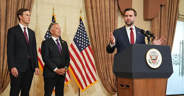 U.S. Demands 20-Year Iran Nuclear Freeze, Tehran Counters Single Digits