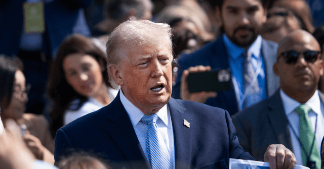 Trump Unveils 250-Foot Golden Triumphal Arch for Washington D.C.