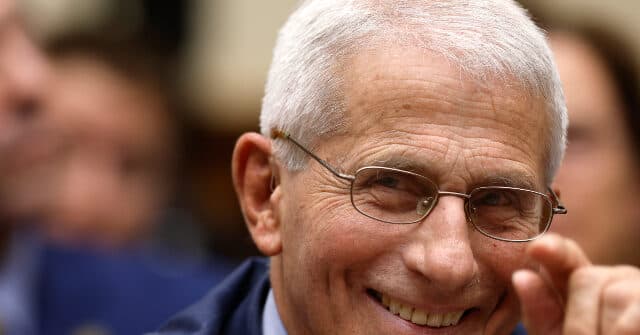 Fauci's Private Diaries Reveal Cozy Media Relationships During Pandemic