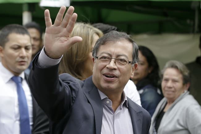 Colombia's Outgoing President Questions Election Results After Pro-Trump Candidate Leads