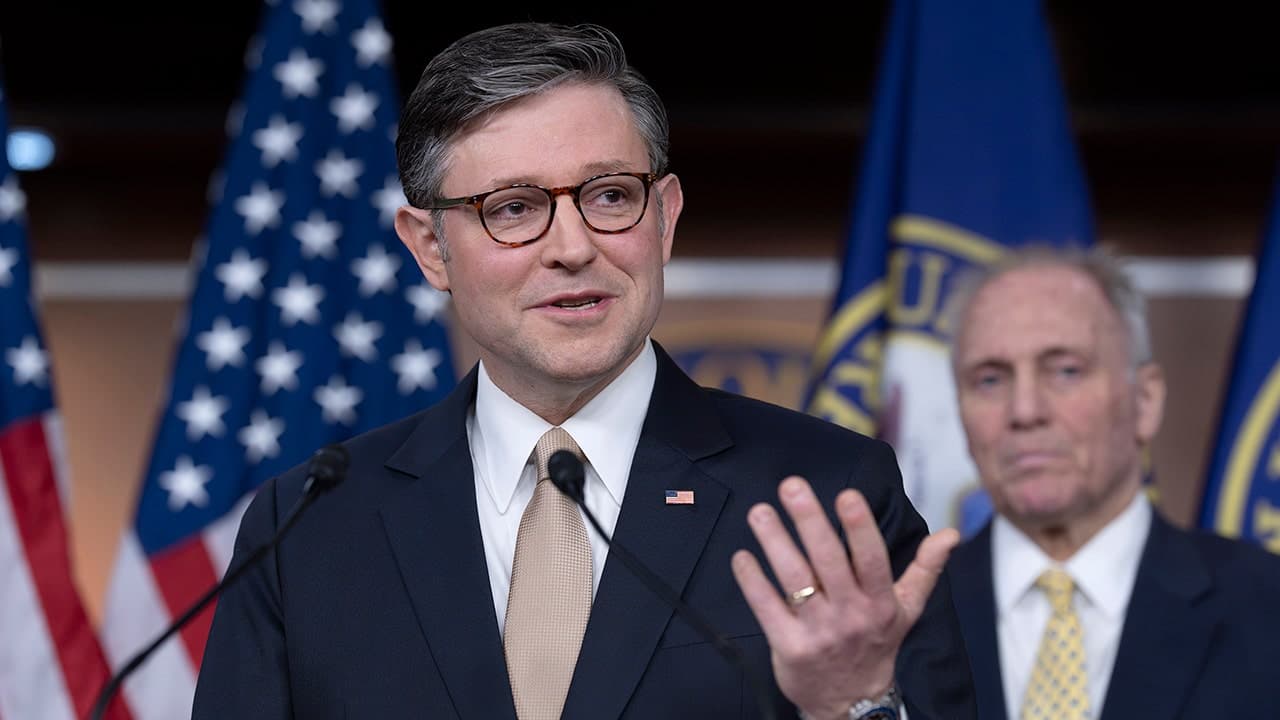 House passes FISA surveillance powers despite GOP revolt and Senate roadblock