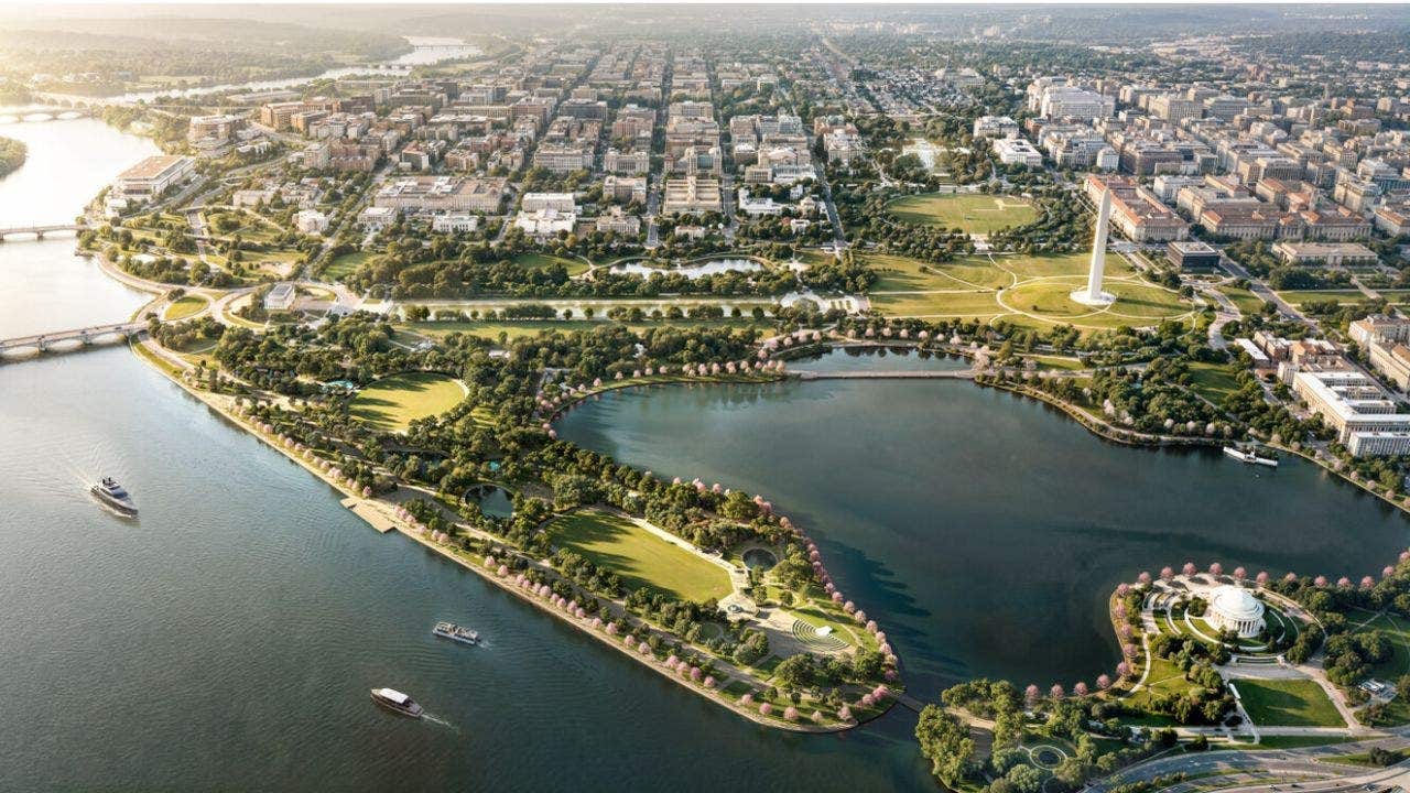 Trump Plans National Heroes Garden in Regulated DC Park Without Approval