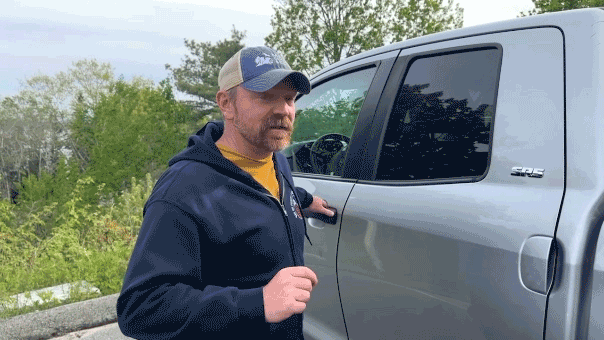 Marine Veteran Senate Candidate Won't Apologize for Mocking Purple Heart Recipient