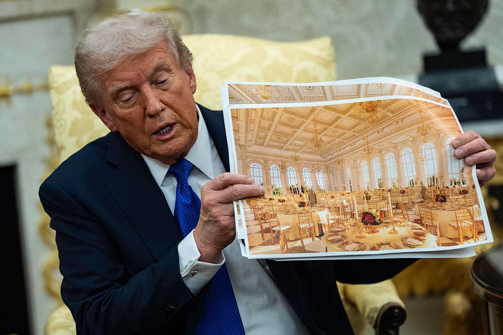 Trump Uses Shooting to Push $400M White House Ballroom Project