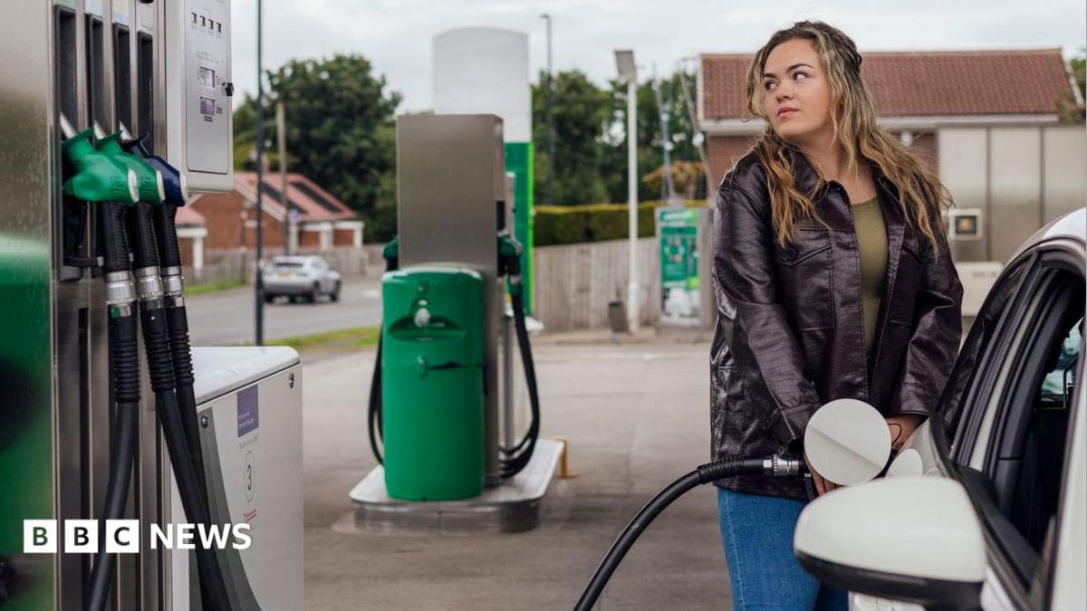 Oil Tops $100 a Barrel as US-Iran War Escalates