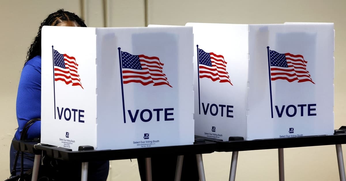 Democrats' Civil War: Progressives vs. Establishment in Midwest Primaries
