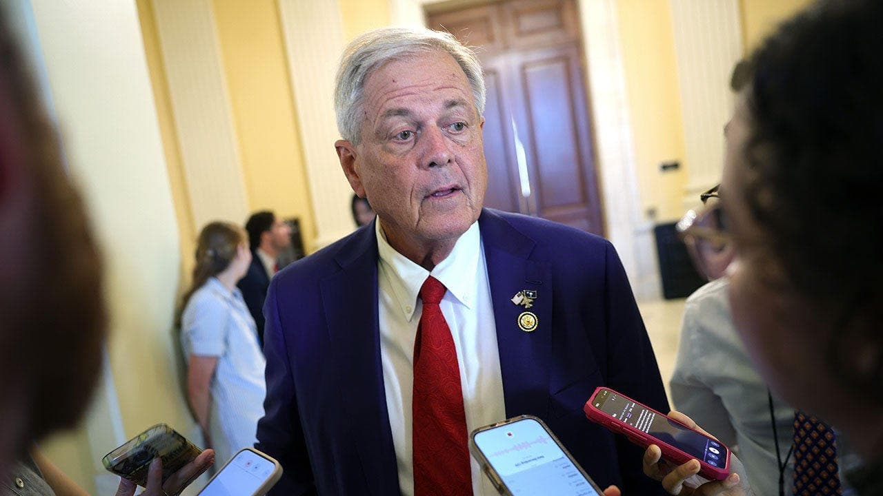 GOP Reps Defy Trump's Pick to Run for Graham's Senate Seat